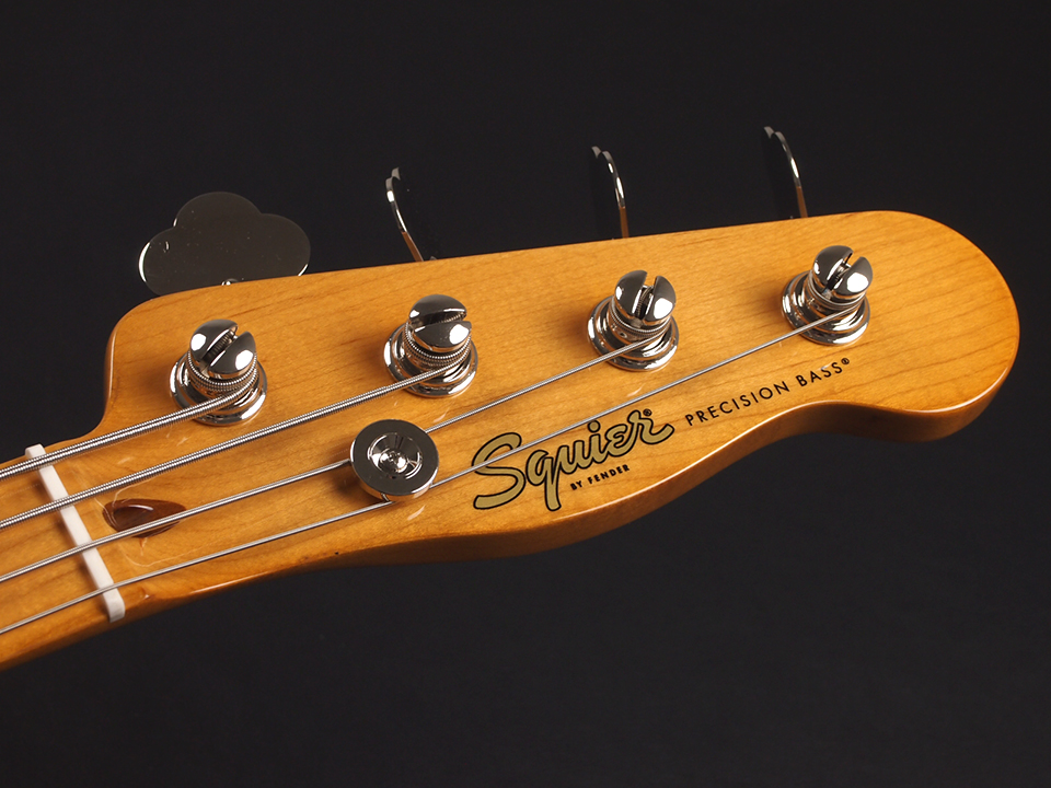 Squier Classic Vibe s Precision Bass Maple Fingerboard White