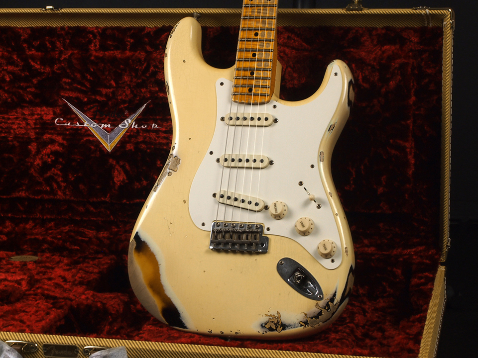 Fender 1958 Stratocaster Heavy Relic Aged Vintage White Over 2 