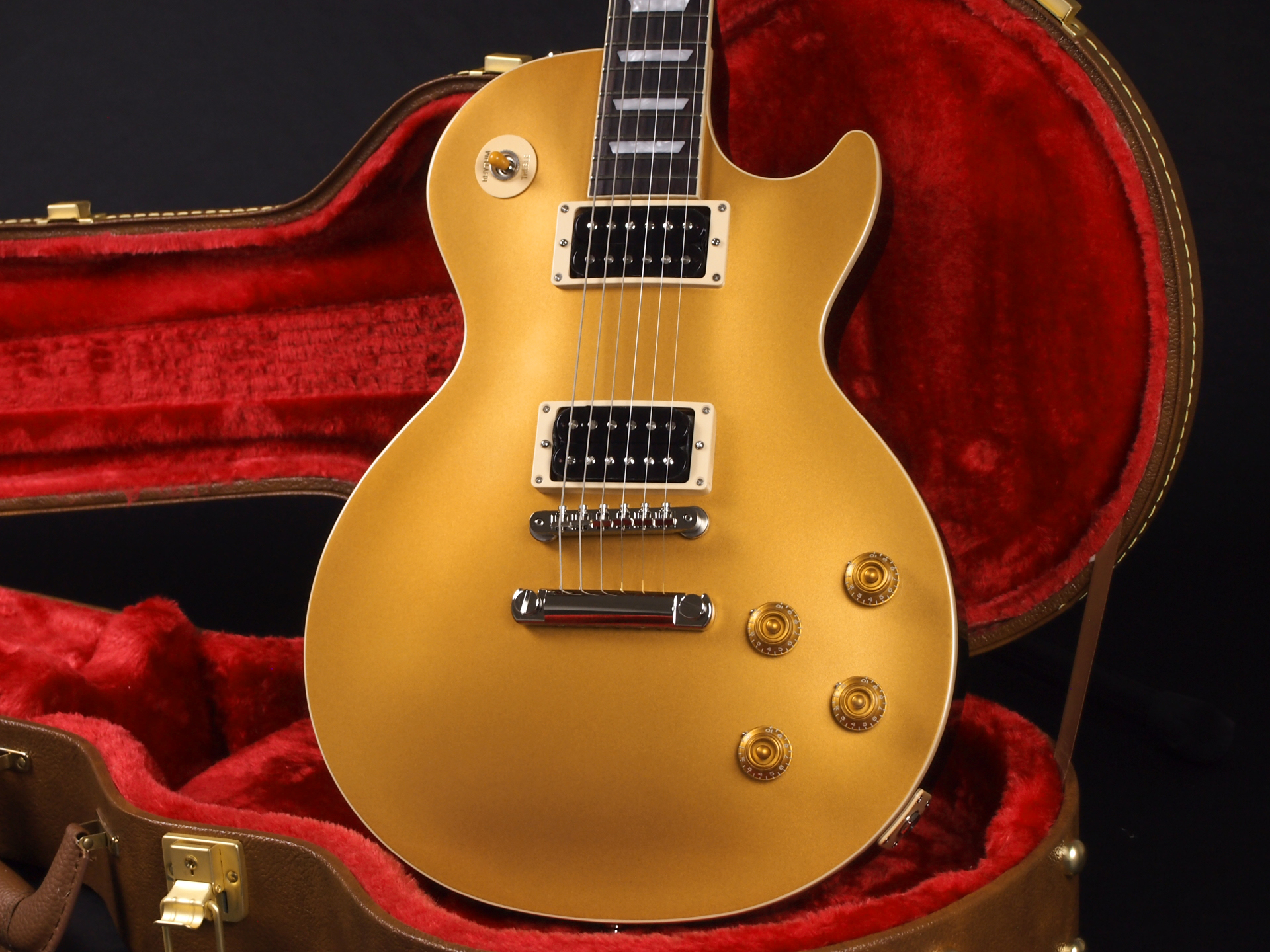 Gibson Slash “Victoria” Les Paul Gold Top Dark Back 【選定品 