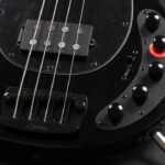 u76377