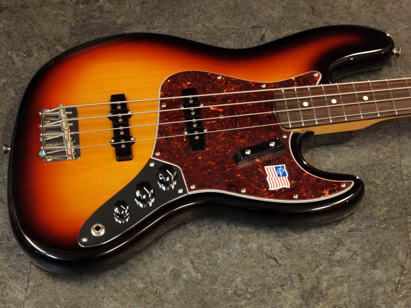 Fender USA American Vintage'62 Jazz Bass