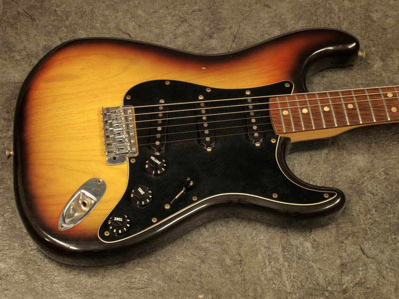 Fender fender Stratocaster 1977年製