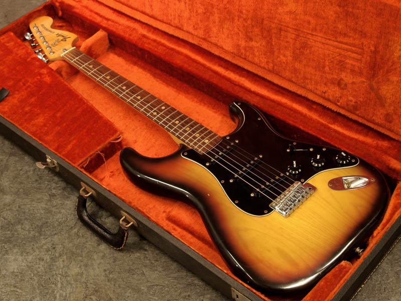 Fender fender Stratocaster 1977年製