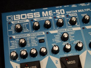 ボス マルチ エフェクター　cosm ローランド roland 50 gt 10　ZOOM G5 G3 G3X 