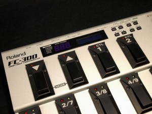 ローランド boss ボス MIDI コントロール コントローラ マルチ エクスプレッション ペダル スイッチング