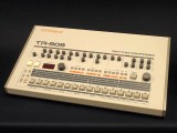 Roland TR-909(後期型) ￥158,000（税込）