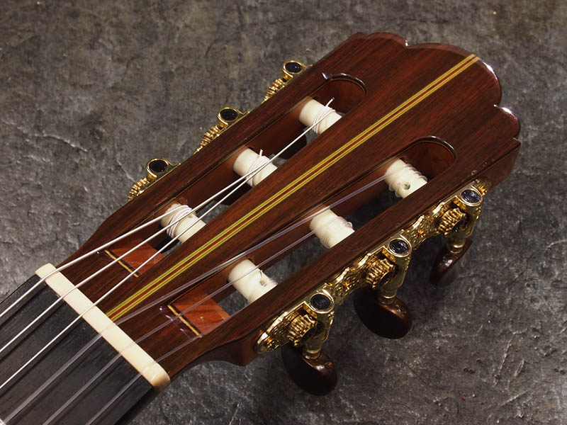 1977年製。松岡良治のNO.100 が入荷しました。オール単板のクラシックギターです。 « 浜松の中古楽器の買取＆販売 ギターとリペア(修理