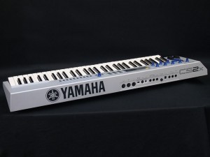  YAMAHA CS2X 