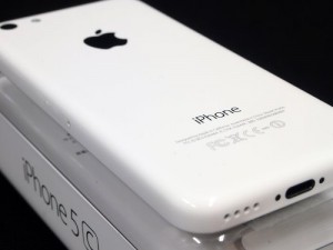 Apple　iPhone 5c au