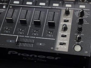 Pioneer DJM-700-K