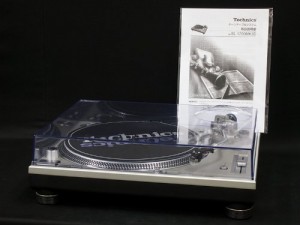 Technics  SL-1200MK3D