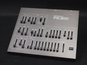 Roland  PG-300