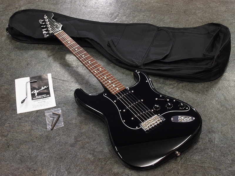 Fender Japan ST62 ALLBK 税込販売価格 ￥56,800- 中古品 Fender Japan