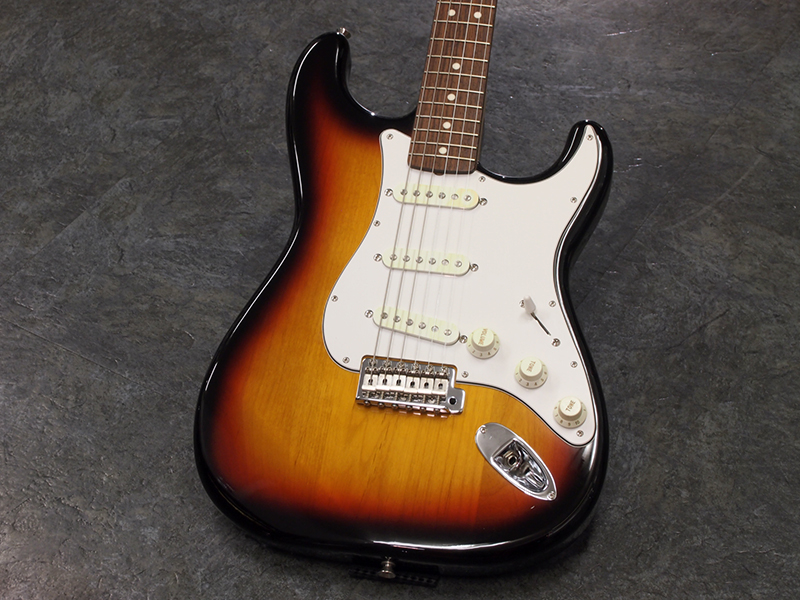 【超美品】Fender Japan ST-STD 3TS/M　セット