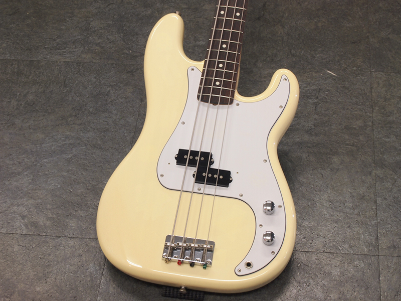 fender mexco  PB