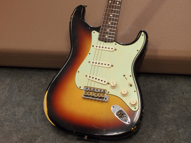 Fender USA Limited Collection 2014 NAMM 1960 Stratocaster Relic (Team Built  Custom) 税込販売価格 ￥446,400- 新品 2014 NAMM Show で発表された限定モデル!!少数限定のレアモデル!! «  浜松の中古楽器の買取＆販売 ギターとリペア(修理)の事ならソニックス