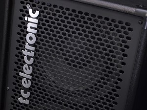 tc エレクトロニック　ベースアンプ　家庭用　ライブ　300w 200w 150w 250w pjb markbass 