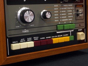 Roland TR-66 極上ビンテージ