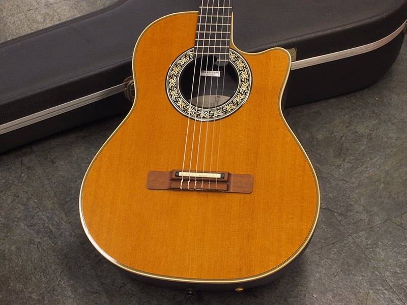 Ovation 1728 Classic ￥118,000 中古品 アメリカ製のオベーション