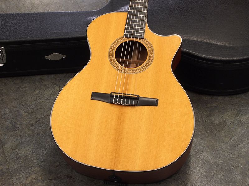 Taylor NS34ce NAT 税込販売価格 ￥168,000- 中古品 生産終了モデル