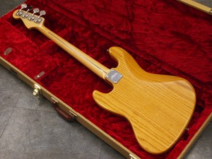 モモセ 百瀬 バッカス BACCHUS ディバイザー deviser fender jazz precision