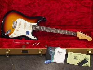 モモセ 百瀬 バッカス BACCHUS ディバイザー deviser fender stratocaster