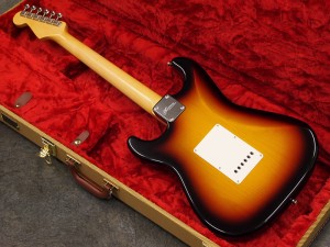 モモセ 百瀬 バッカス BACCHUS ディバイザー deviser fender stratocaster