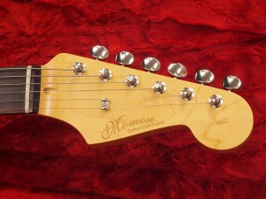 モモセ 百瀬 バッカス BACCHUS ディバイザー deviser fender stratocaster