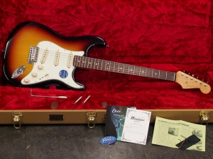 モモセ 百瀬 バッカス BACCHUS ディバイザー deviser fender stratocaster