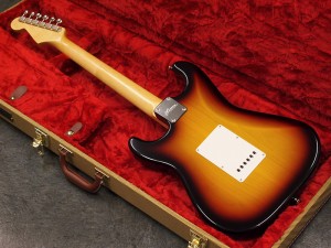 モモセ 百瀬 バッカス BACCHUS ディバイザー deviser fender stratocaster