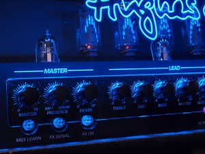 ヒュース アンド ケトナー　トライアンプ　mkII MK2 III MK3  triamp　トリロジー　core