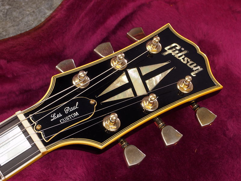 Gibson Les Paul Custom Ebony 1998年製 税込販売価格 ￥238,000- 中古