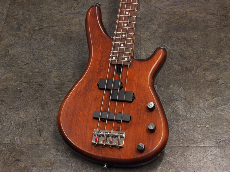 YAMAHA motion bass MB-40