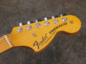 フェンダー　ジャパン　ストラトキャスター　STRATOCASTER　ジミヘン　Jimi Hendrix ラージヘッド