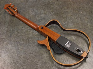 ヤマハ　サイレントギター 110 100 200　S N フォーク　入門用　初心者　ガット　エレアコ　練習用　ヘッドホン