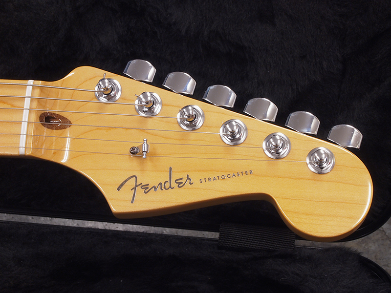 Fender USA American Deluxe Stratocaster SSM/M 2013年製 税込販売価格 ￥178,000- 中古品  ノイズレスピックアップを搭載したストラトキャスター。美品中古が入荷!! « 浜松の中古楽器の買取＆販売 ギターとリペア(修理)の事ならソニックス