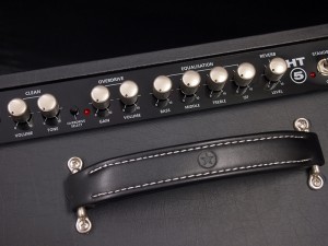 ブラックスター　真空管　アンプ　チューブ　ギター　guitar tube 家庭用　home amp HT-1R