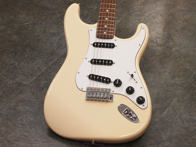 Fender Japan ST72-US OWH/R 税込販売価格 ￥56,800- 中古品 日本製 