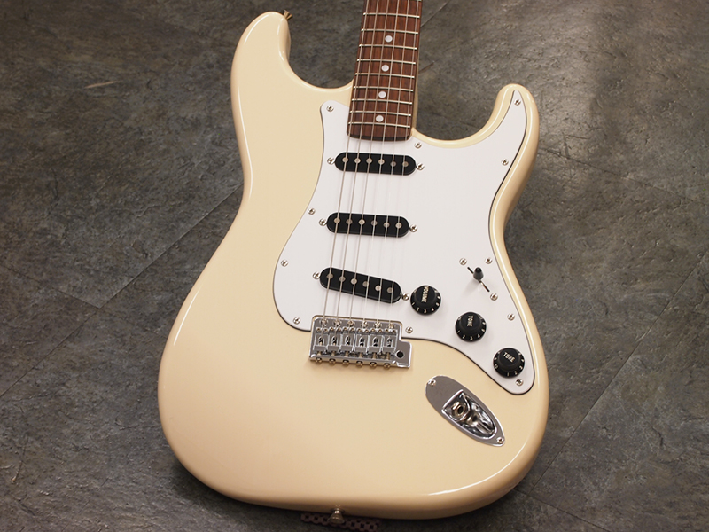 Fender Japan ST72-US OWH/R 税込販売価格 ￥56,800- 中古品 日本製