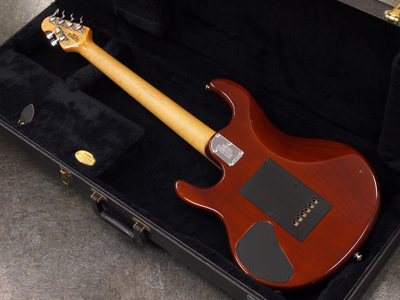 MUSIC MAN Silhouette 20th Anniversary 税込販売価格 ¥188,000 MUSIC MAN Silhouette 20th Anniversary 税込販売価格 ¥188,000