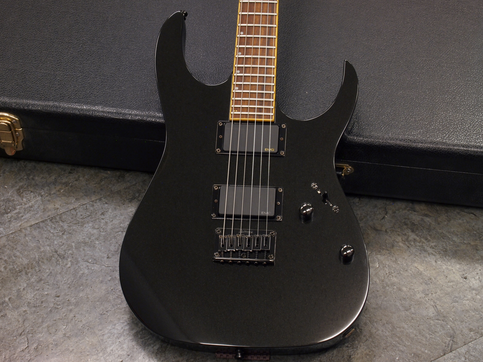 Ibanez RGT6EXFX BP(Black Pearl) 税込販売価格 ￥64,800- 中古 ”EMG