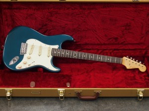 モモセ 百瀬 バッカス BACCHUS ディバイザー deviser fender stratocaster ストラト