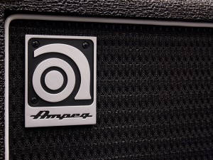 アンペグ　アンペッグ　bass amp 家庭用　初心者　入門　練習　小型　軽量　BA-110 BA-112 BA-115