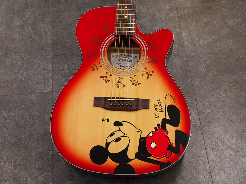 Disney Store × FERNANDES クラシックミッキーギター