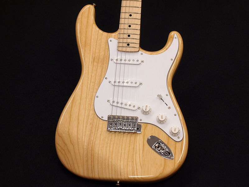 Fender Japan Exclusive Classic 70s Stratocaster Ash Natural