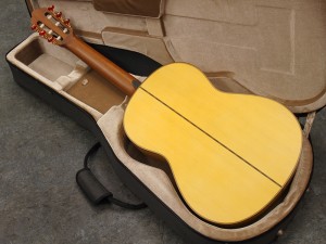 ヤマハ　ボサノバ　フラメンコ　flamenco bossa nova GC-71 クラシック　初心者　ビギナー　入門