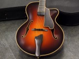 イーストマン　アンティーク　レッド AR 405 800 OVAL HOLE L-35 GIBSON L-3 L4