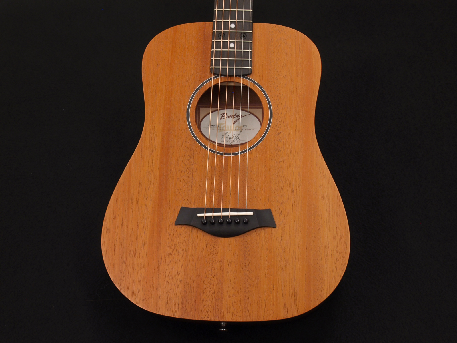 Taylor Baby Taylor Mahogany 税込販売価格 ￥46,980- 新品 大人気のミニギター”Baby T “ベビー