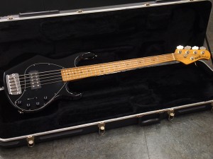 ミュージックマン sterling bongo cutlass caprice fender precision jaz