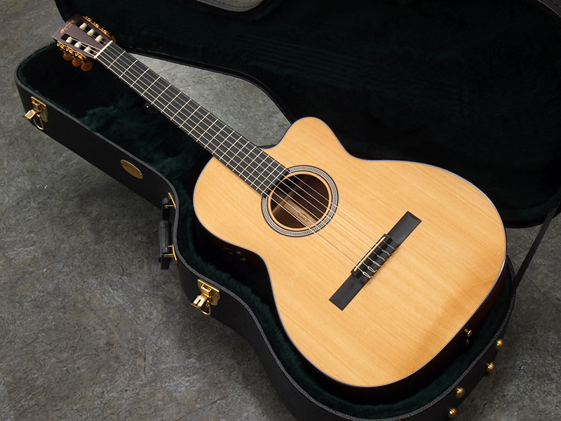 Martin 000C Nylon 税込販売価格 ¥178,000- 中古 カッタウェイ Martin 000C Nylon 税込販売価格 ¥178,000- 中古 カッタウェイ